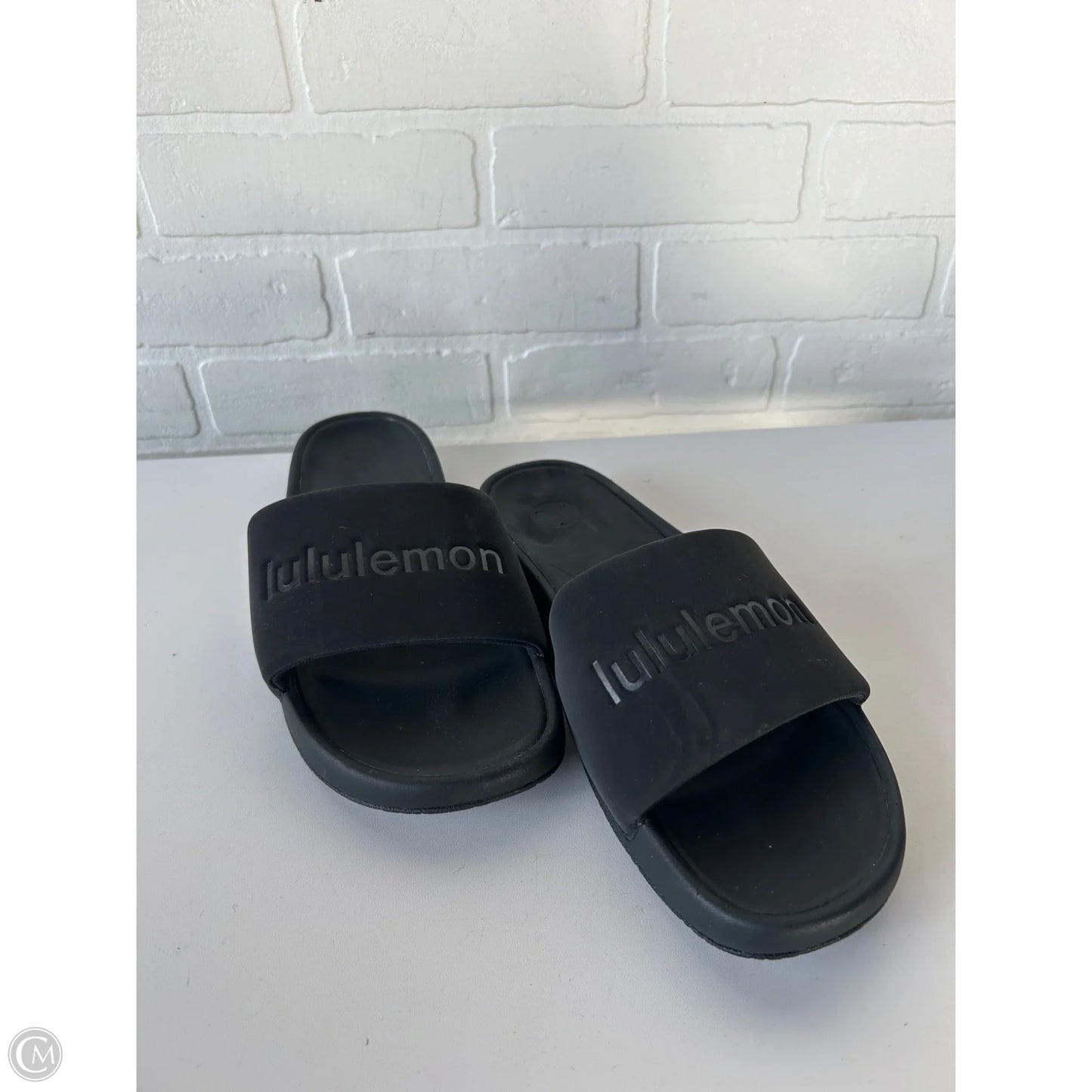 Sandals Flats By Lululemon In Black, Size: 11