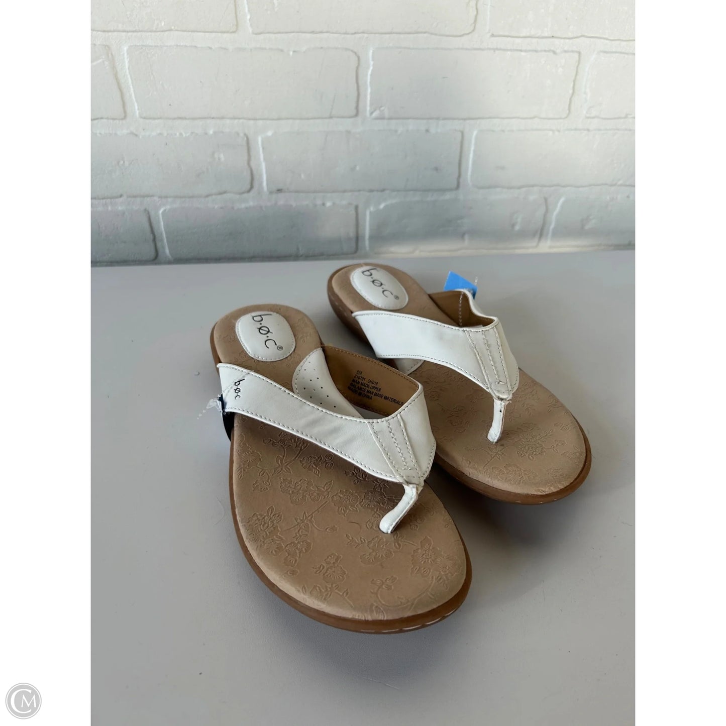 Sandals Flip Flops By Boc In White, Size: 9
