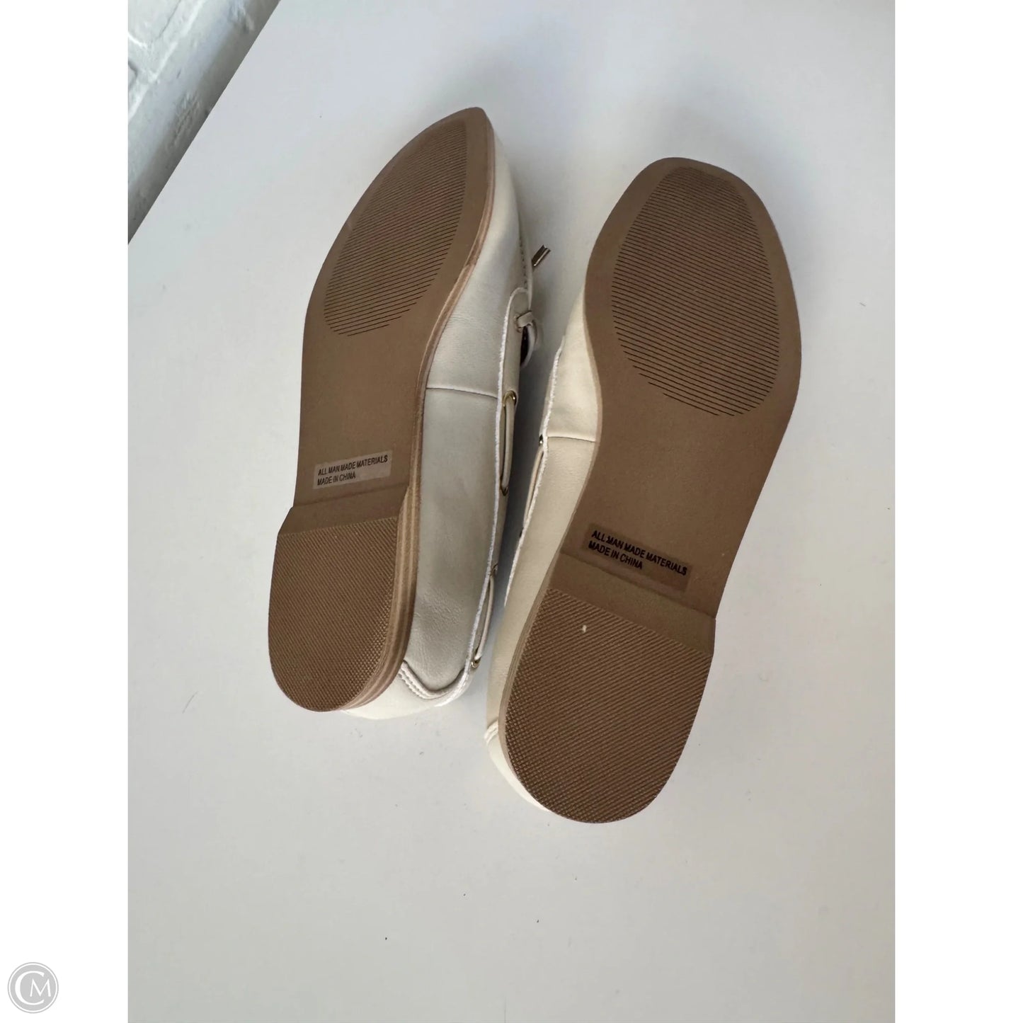 Shoes Flats By Dv In Cream, Size: 8