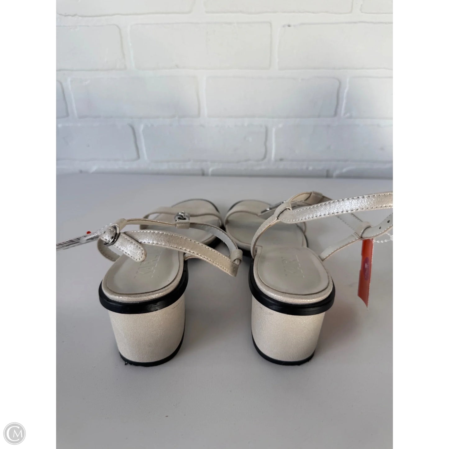 Sandals Designer By Karl Lagerfeld In Cream & Silver, Size: 6