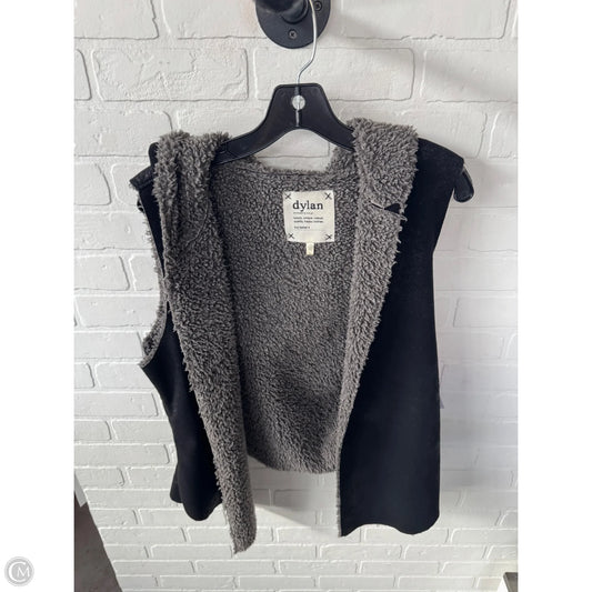 Vest Faux Fur & Sherpa By Dylan In Black & Grey, Size: L