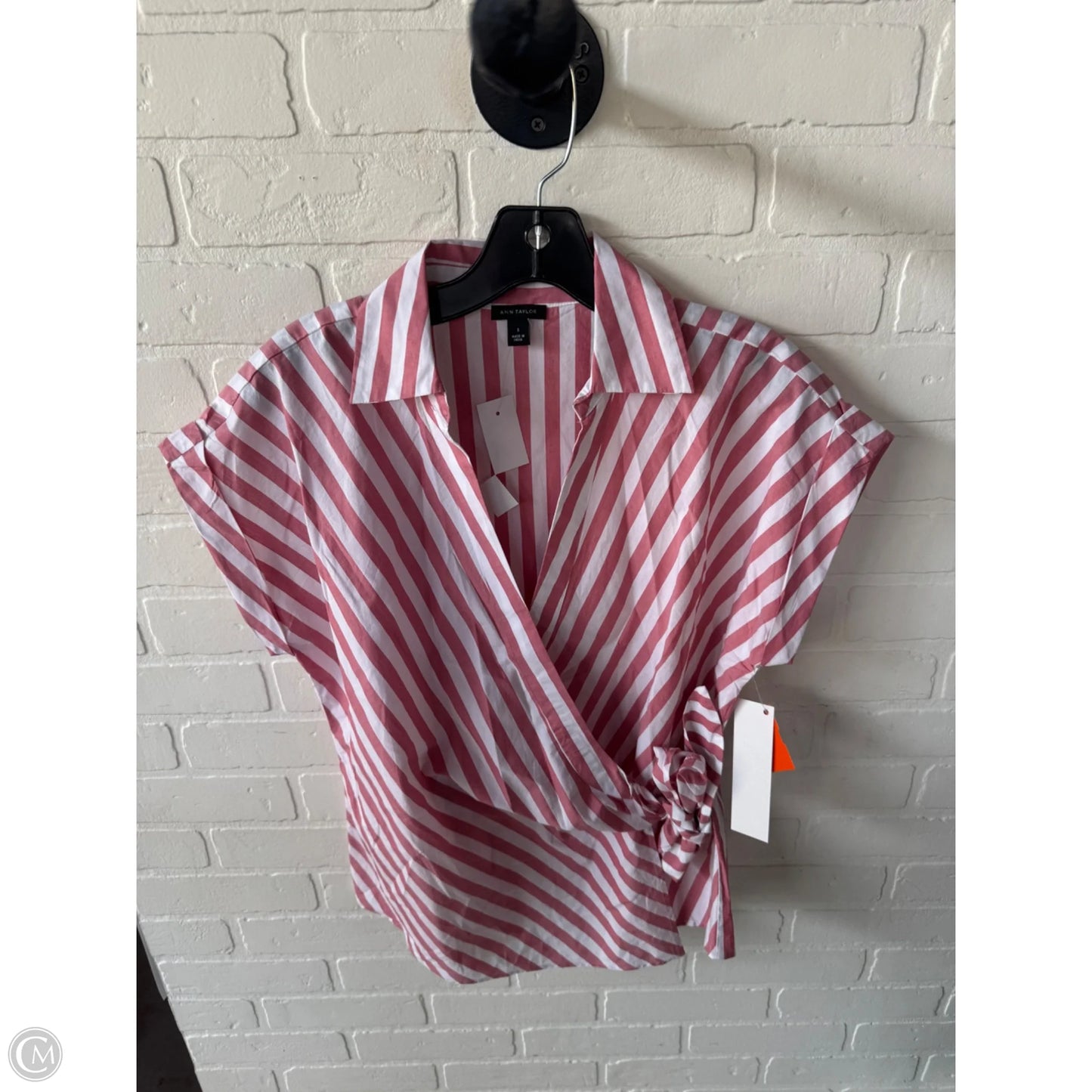 Top Short Sleeve By Ann Taylor In Red & White, Size: S