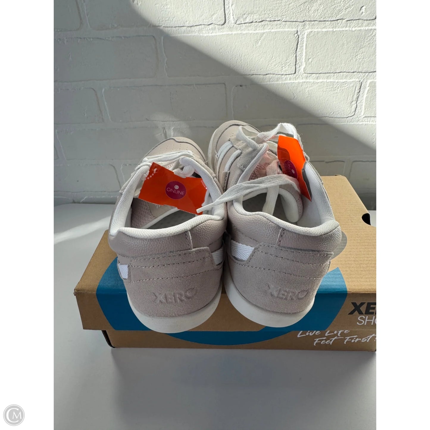 Shoes Sneakers By Cmc In Pink & White, Size: 9