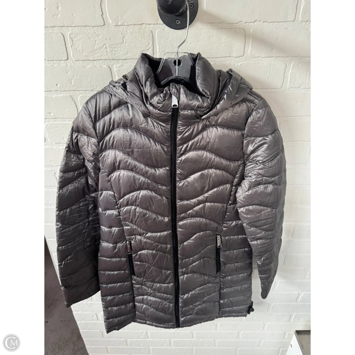 Coat Puffer & Quilted By Andrew Marc In Grey, Size: S