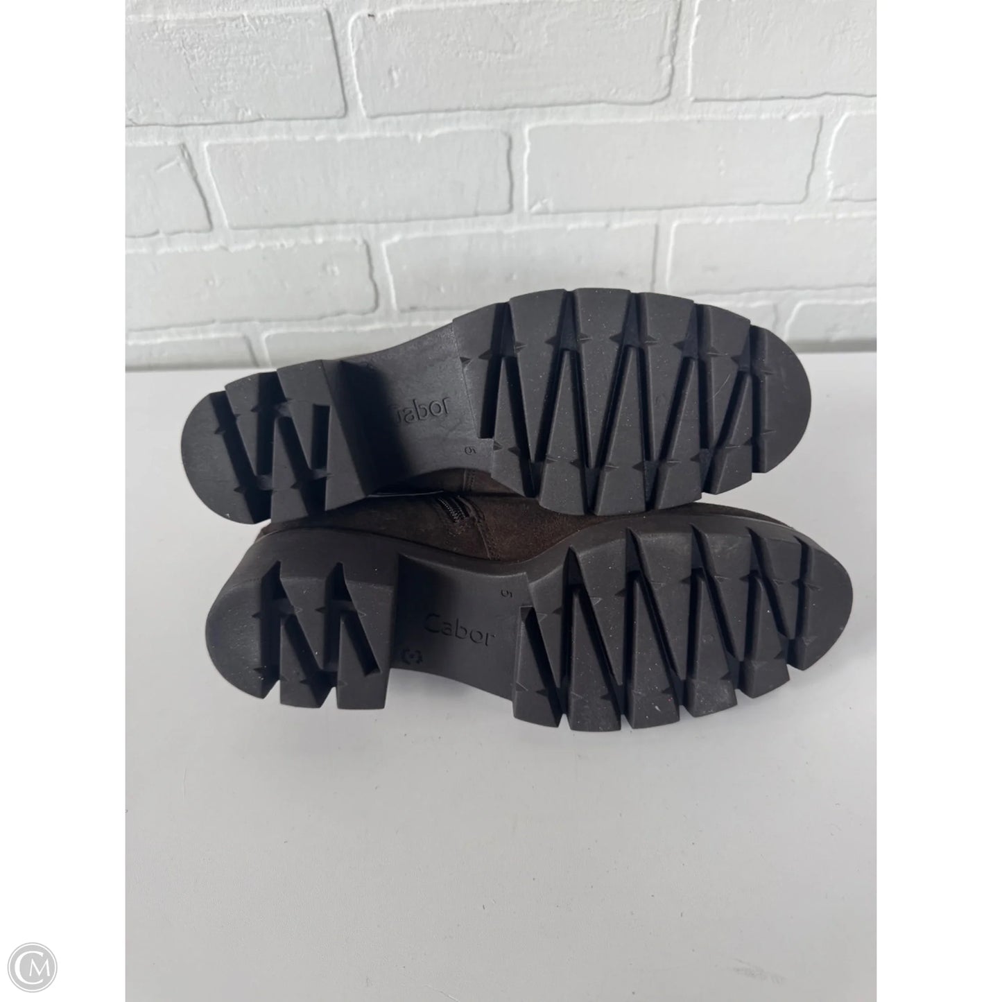 Boots Ankle Heels By Cmc In Brown, Size: 7.5