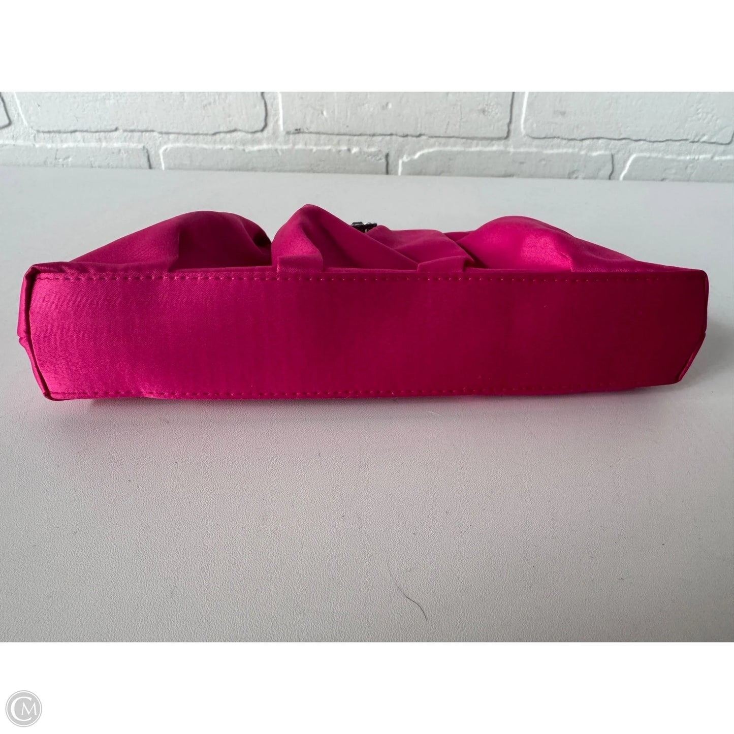 Clutch By Clothes Mentor, Size: Small