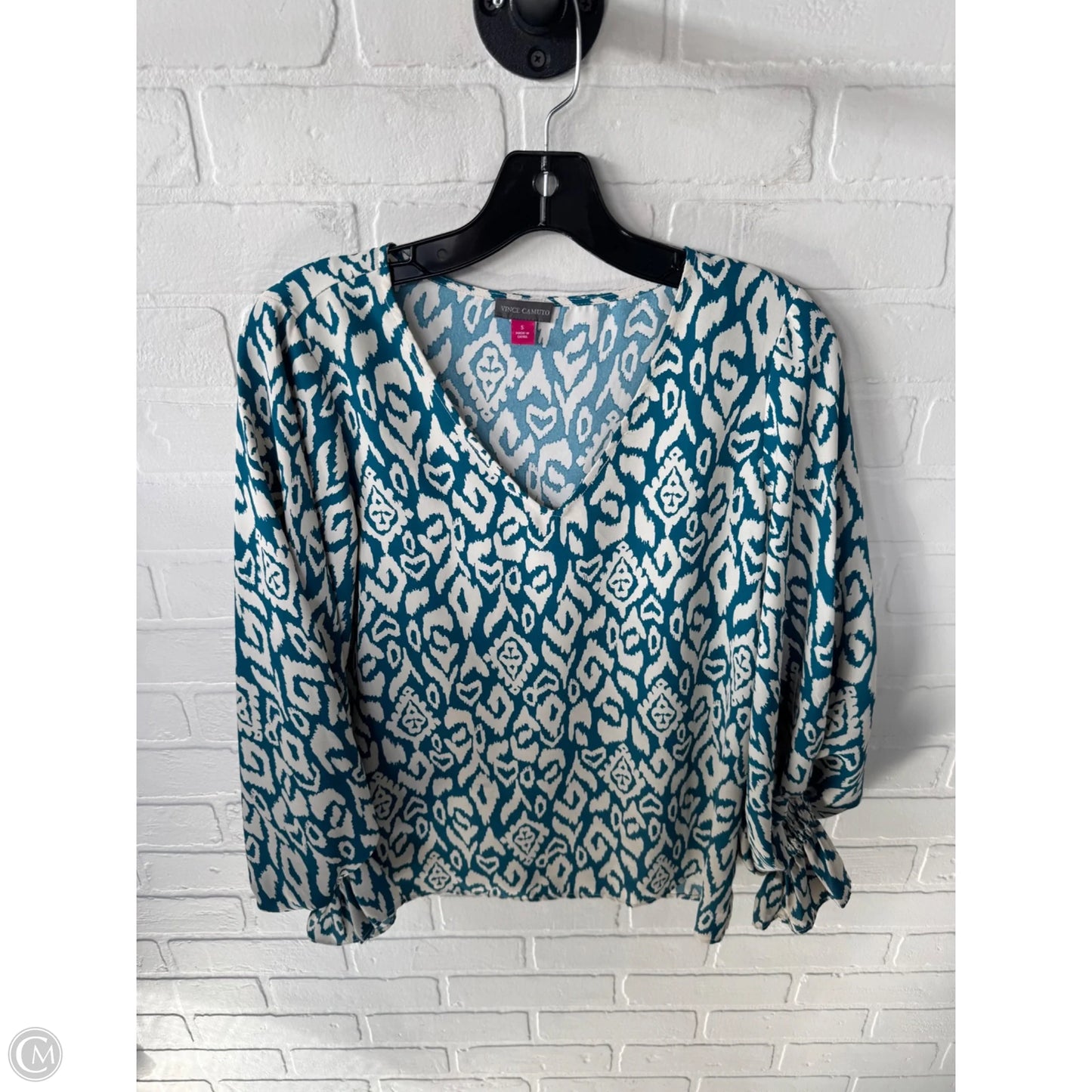 Blouse Long Sleeve By Vince Camuto In Blue & White, Size: S