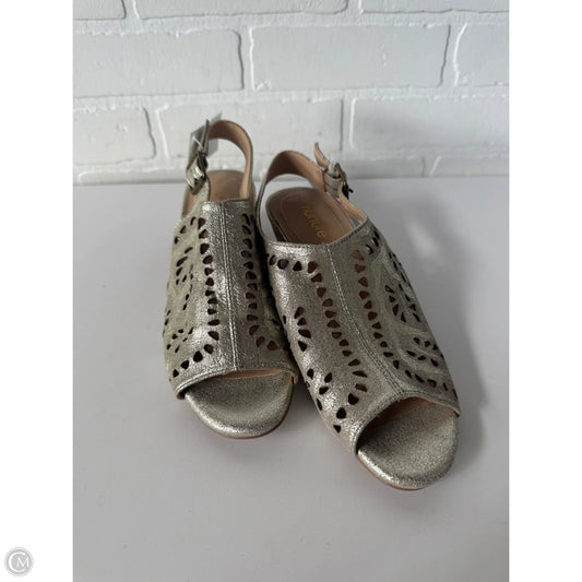 Sandals Heels Block By Nurture In Gold, Size: 7