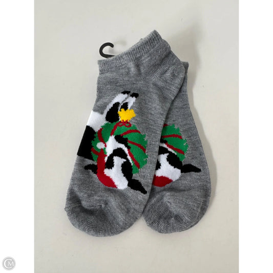 Socks By Clothes Mentor In Grey & Red, Size: Osfm