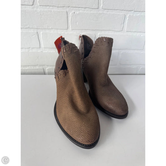 Boots Ankle Heels By Otbt In Brown, Size: 7