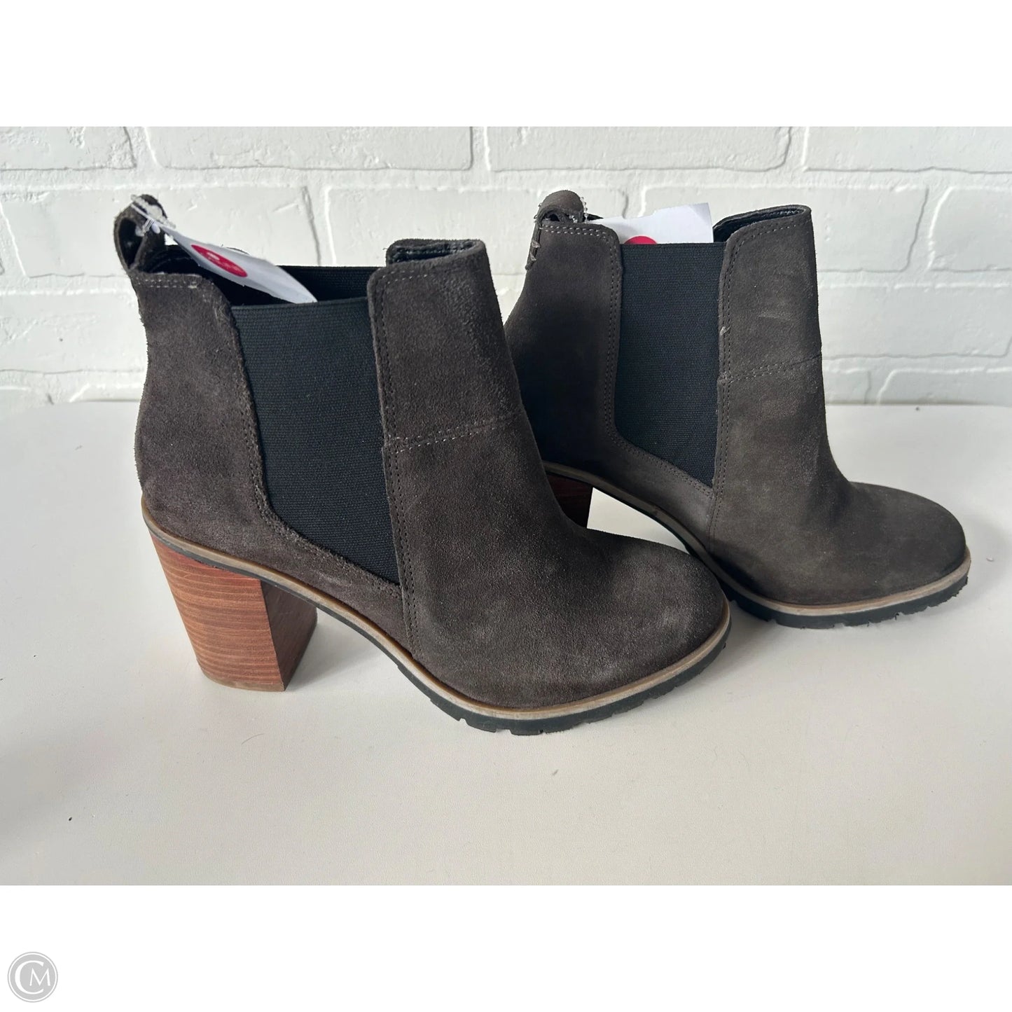 Boots Ankle Heels By Clothes Mentor In Brown, Size: 8.5