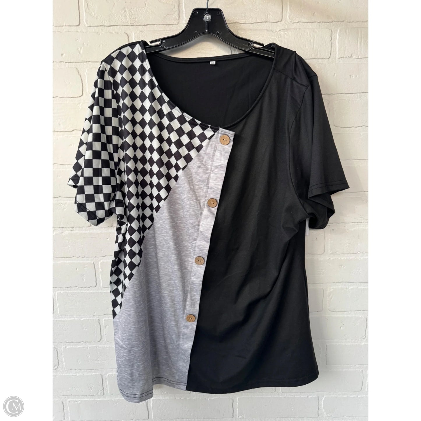 Top Short Sleeve By Cme In Black & Grey, Size: 3XL