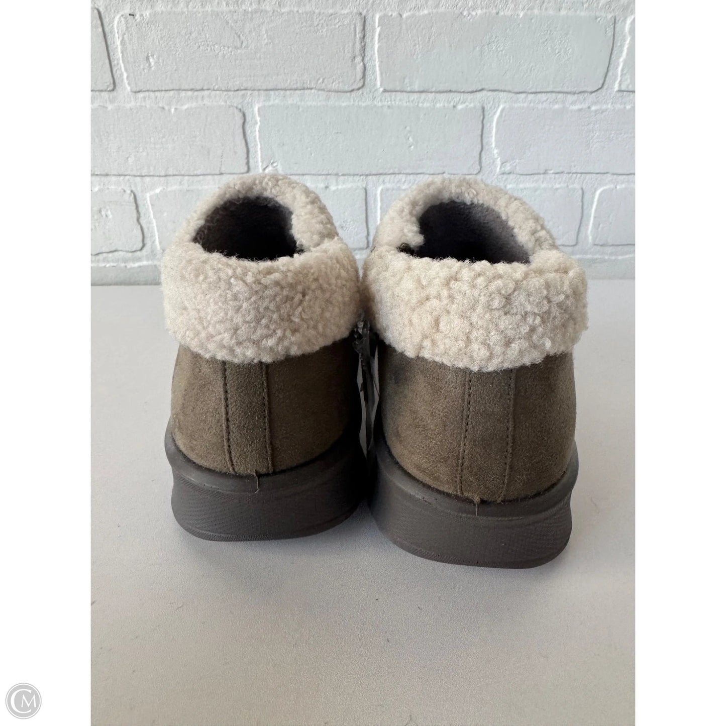 Boots Ankle Flats By Bzees In Green, Size: 10