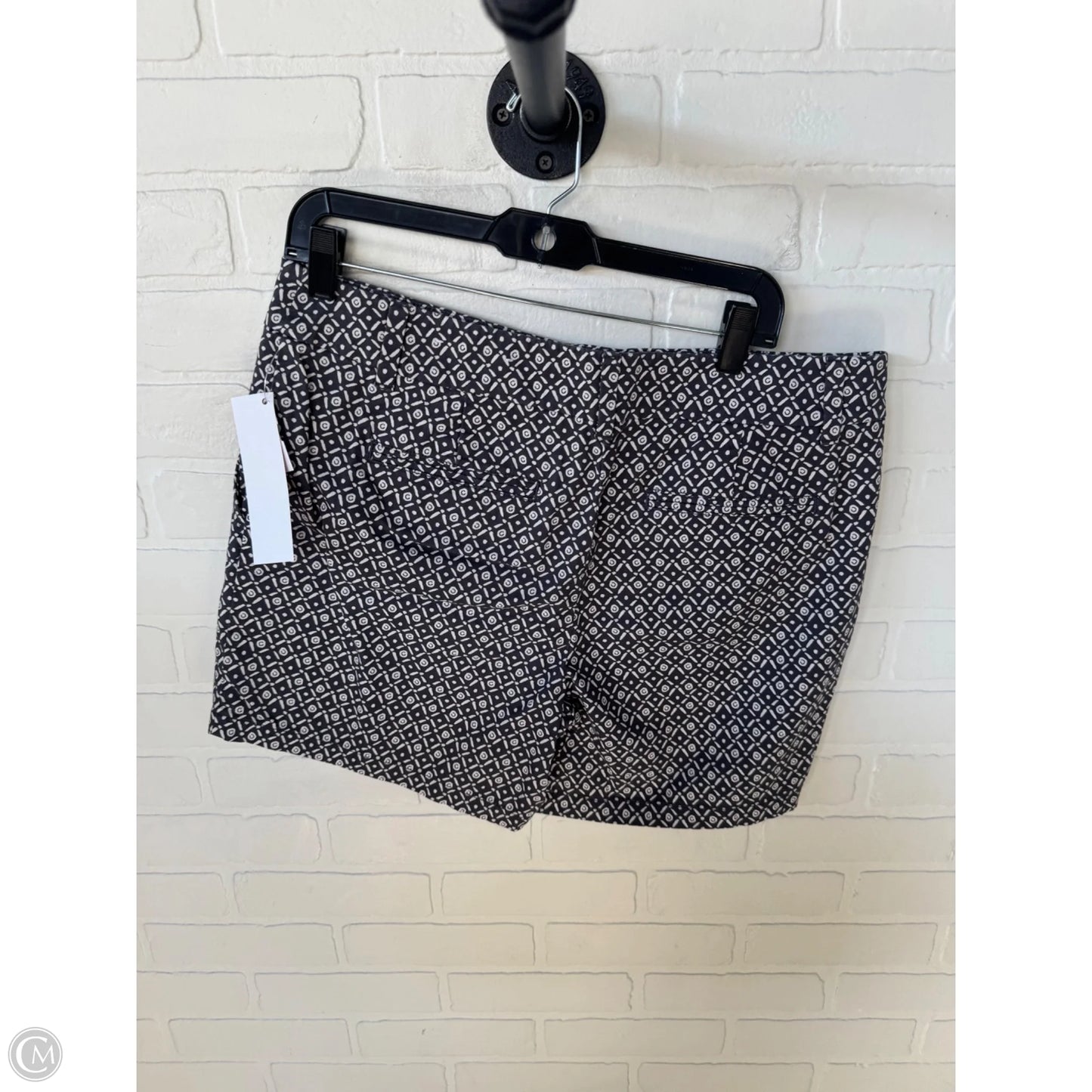 Shorts By Loft In Grey & White, Size: 10