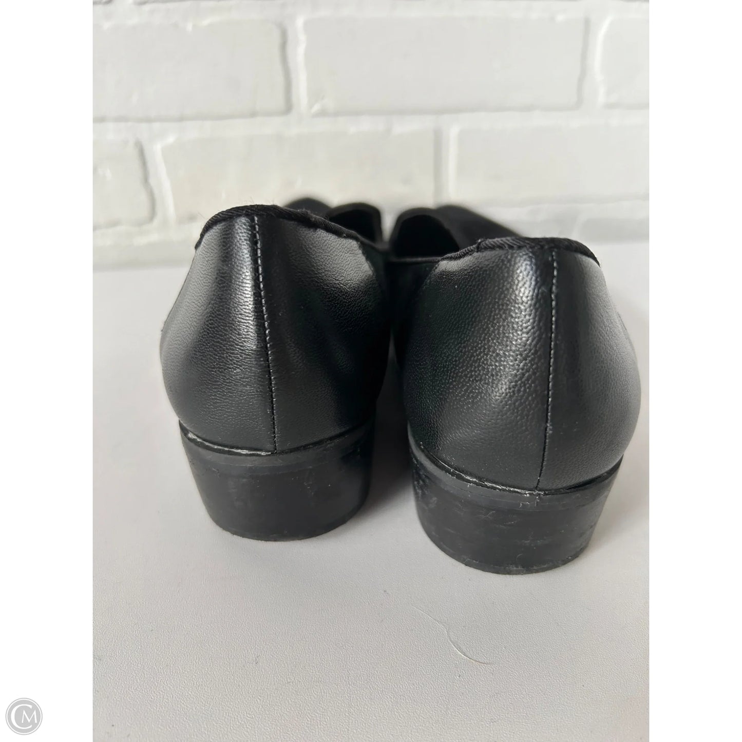 Shoes Flats By Tahari In Black, Size: 9.5