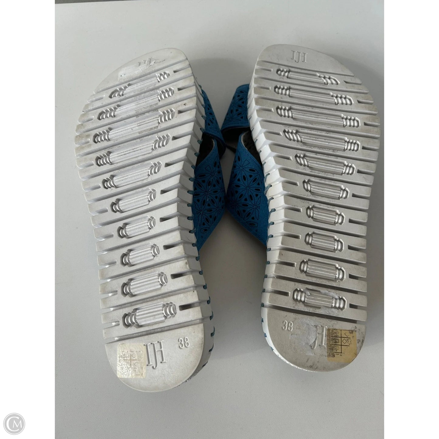 Sandals Flats By Jacobsons In Blue & White, Size: 7.5