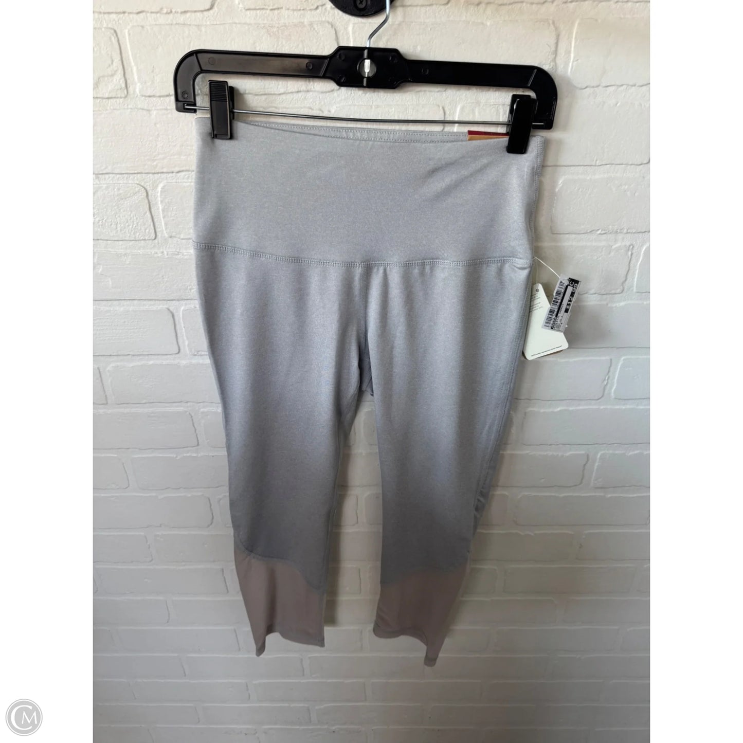 Athletic Capris By Reebok In Grey, Size: 4