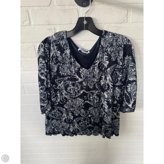 Blouse Short Sleeve By Chicos In Blue & White, Size: M