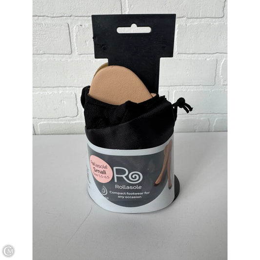 Sandals Flats By Clothes Mentor In Black, Size: 6