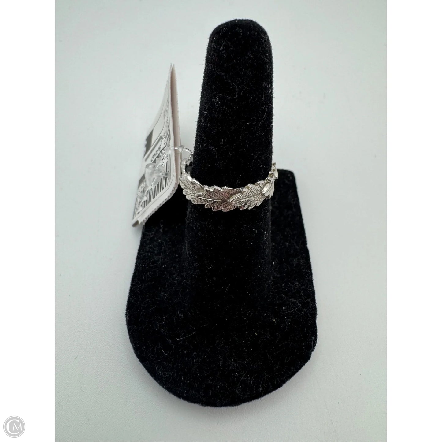 Ring Band By Avon, Size: 6