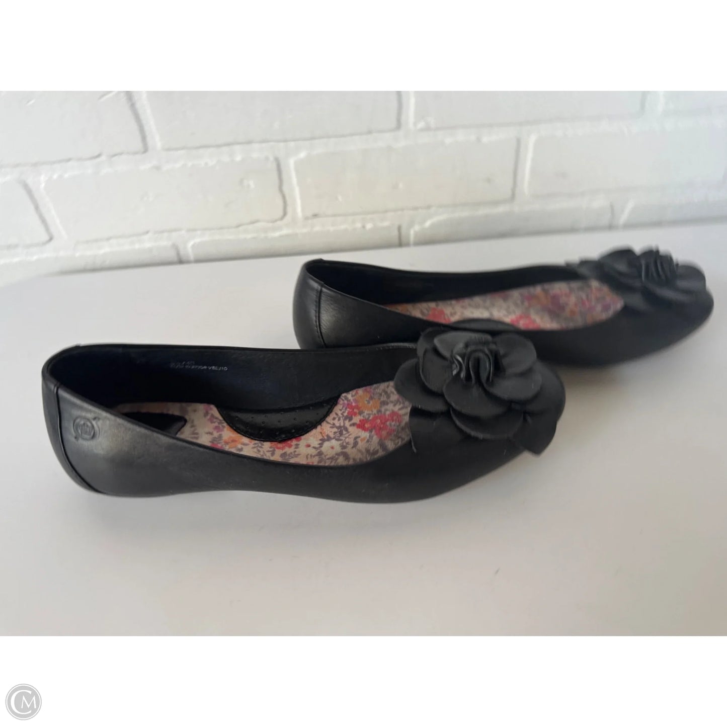 Shoes Flats By Born In Black, Size: 8.5