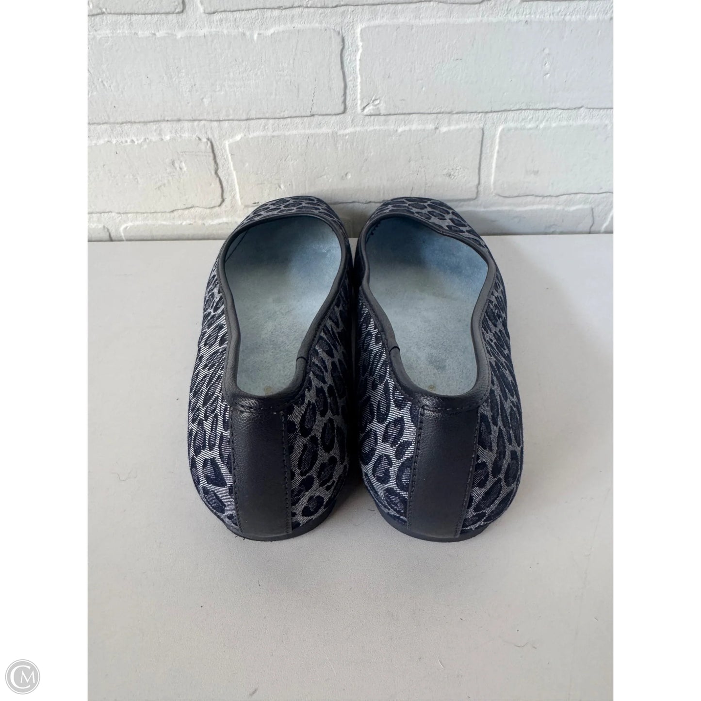 Shoes Flats By Vionic In Blue, Size: 9