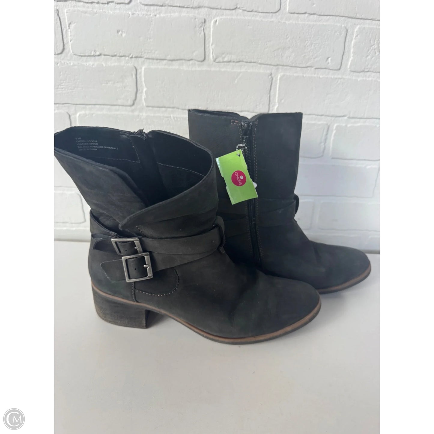 Boots Mid-calf Flats By Korks In Grey, Size: 9.5