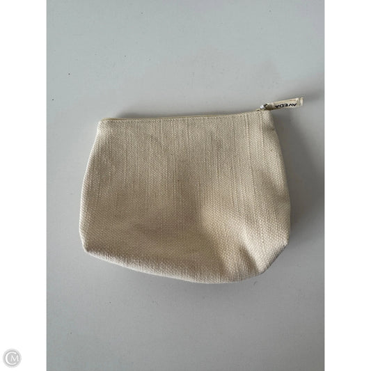 Makeup Bag By Clothes Mentor, Size: Small