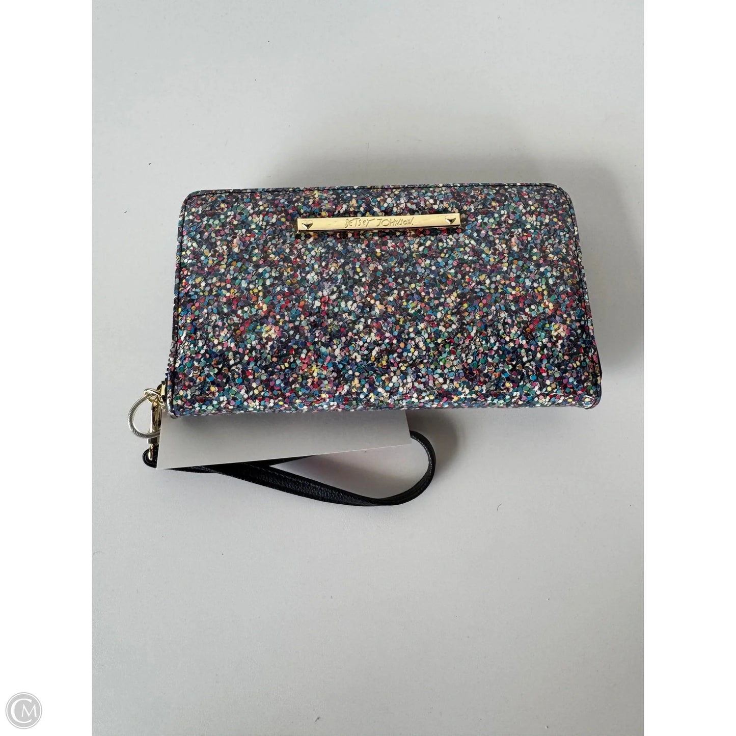 Wristlet By Betsey Johnson, Size: Small