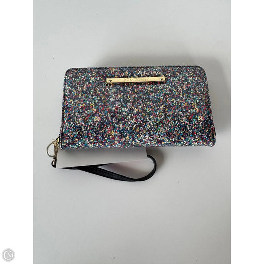 Wristlet By Betsey Johnson, Size: Small