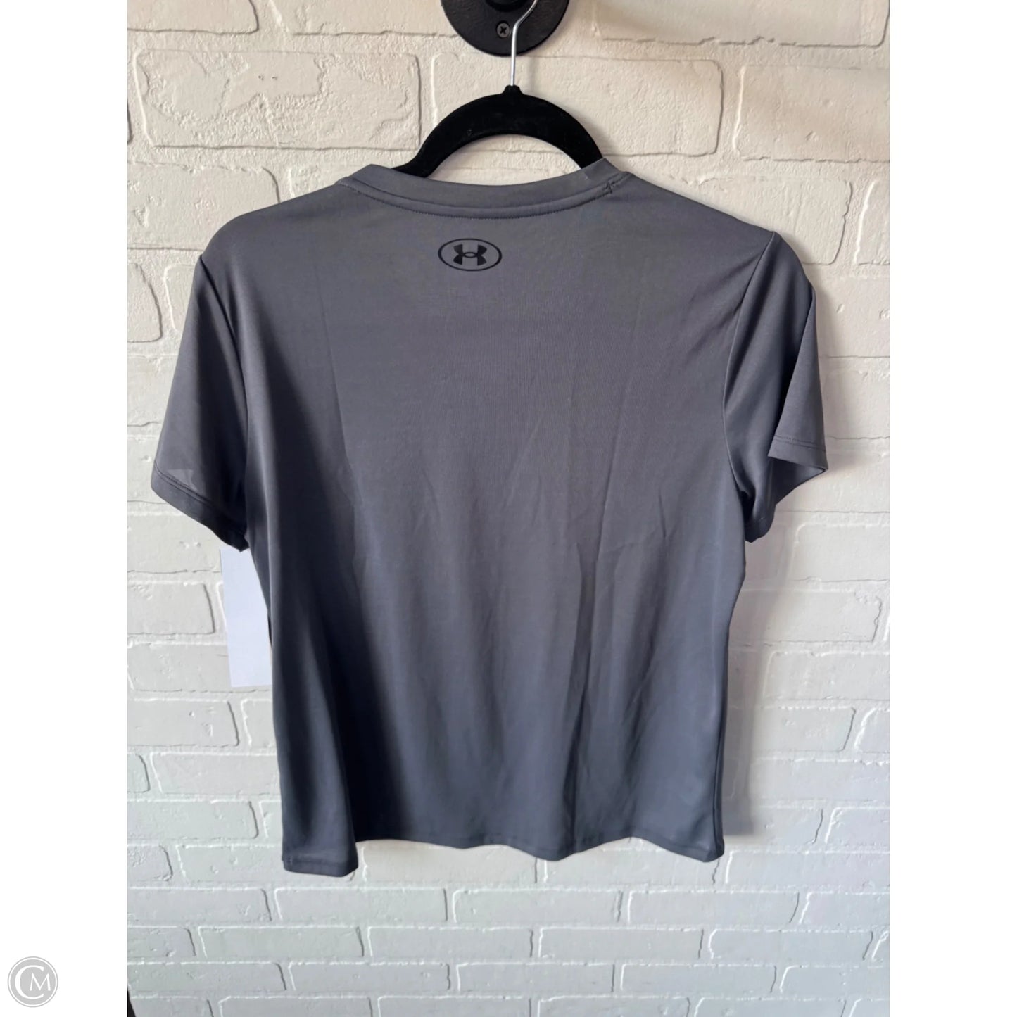 Athletic Top Short Sleeve By Under Armour In Grey, Size: M