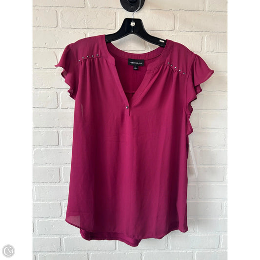 Top Sleeveless By Fortune & Ivy In Red, Size: L