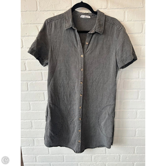 Dress Casual Short By Lucky & Blessed In Grey, Size: L