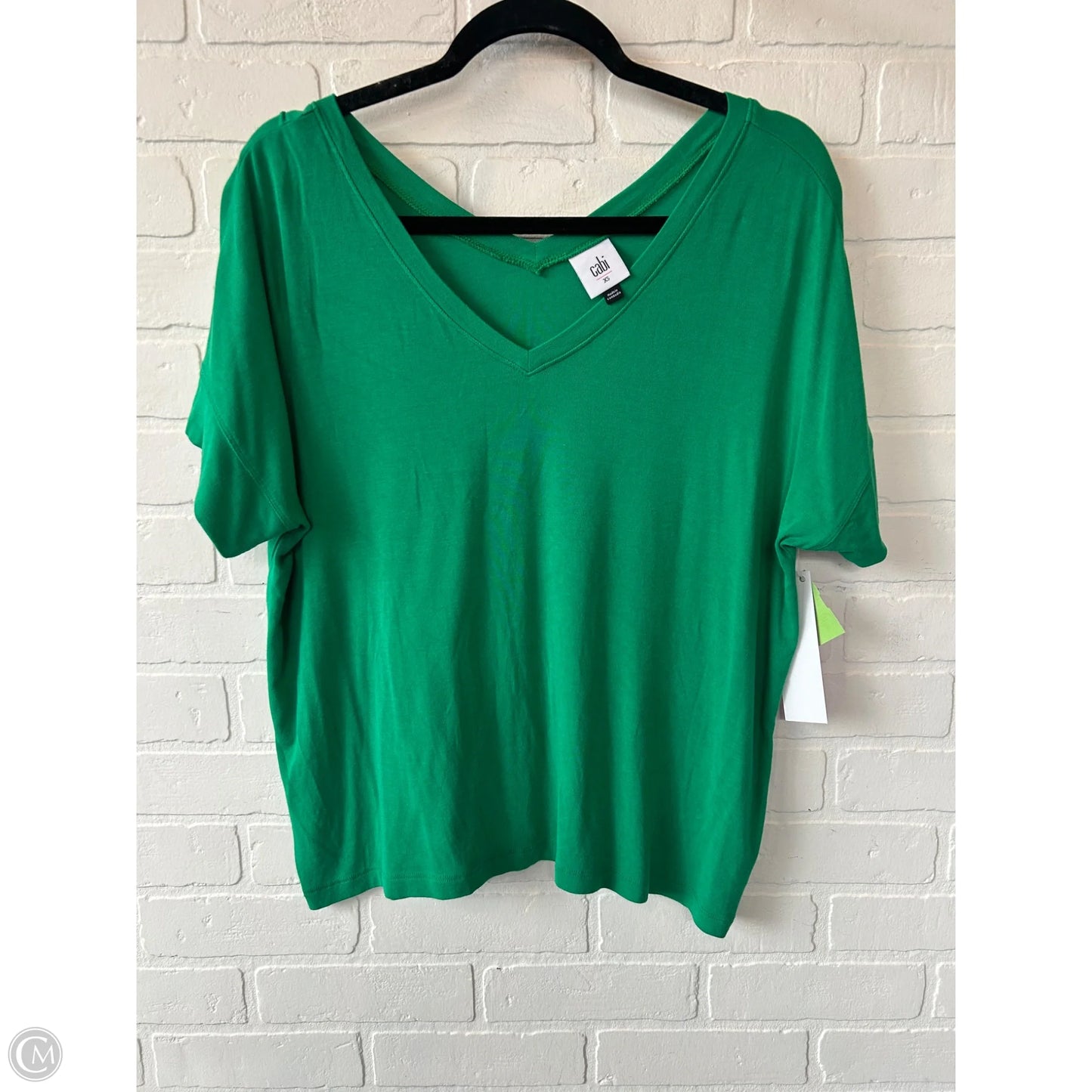 Top Short Sleeve Basic By Cabi In Green, Size: Xs