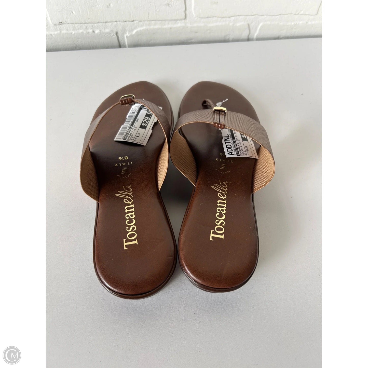 Sandals Flip Flops By Toscanella In Brown & Gold, Size: 8.5