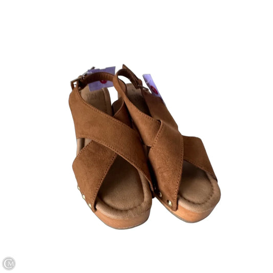 Sandals Heels Block By Time And Tru In Brown & Gold, Size: 6