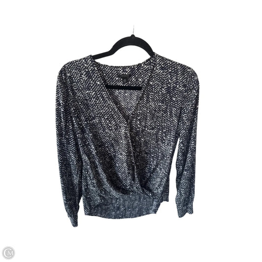 Blouse Long Sleeve By Ann Taylor In Blue & White, Size: Xs