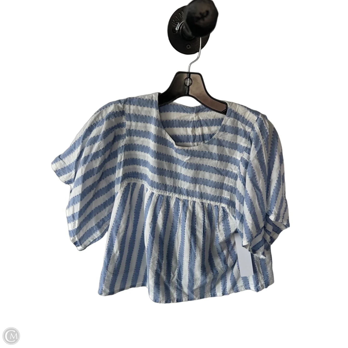 Blouse Short Sleeve By Clothes Mentor In Blue & White, Size: Xs