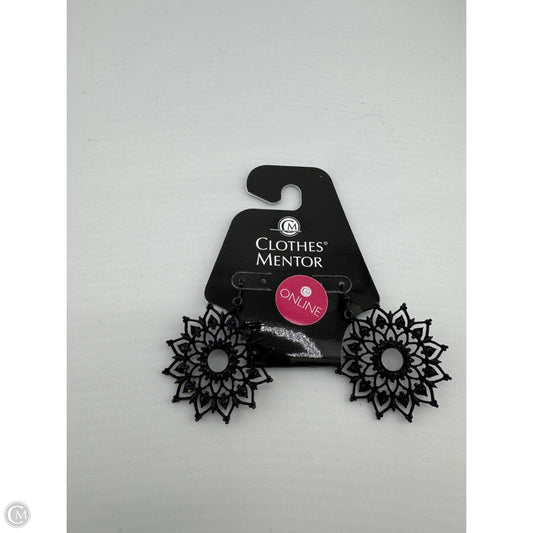 Earrings Dangle/drop By Clothes Mentor