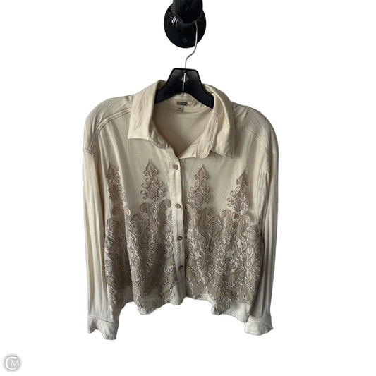 Top Long Sleeve By Gimmicks In Tan, Size: M
