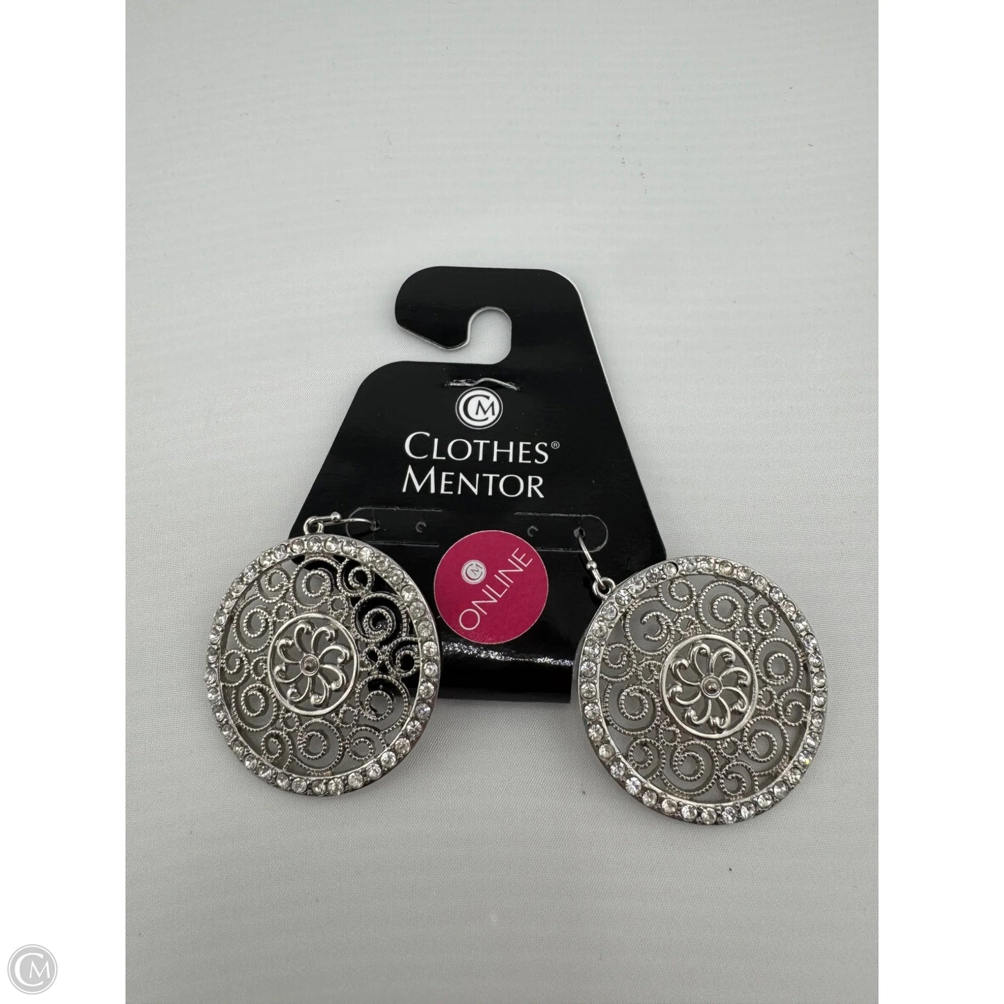 Earrings Dangle/drop By Clothes Mentor