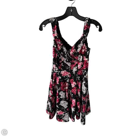 Dress Party Short By White House Black Market In Black & Pink, Size: Xs