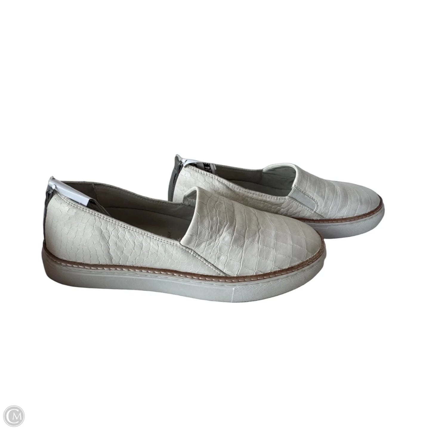 Shoes Flats By Johnston & Murphy In Cream, Size: 6.5