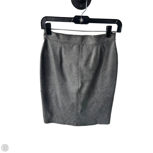 Skirt Midi By Cmb In Grey, Size: 6