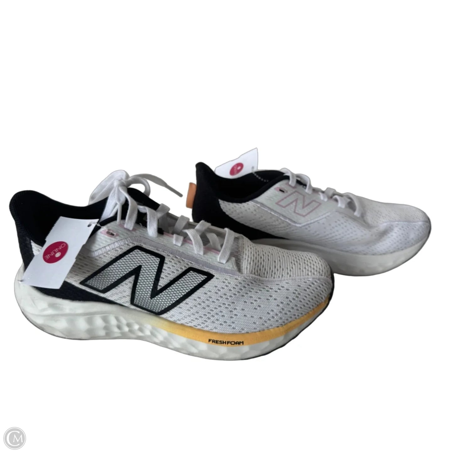 Shoes Athletic By New Balance In White, Size: 7