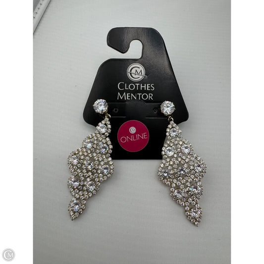 Earrings Dangle/drop By Cmc