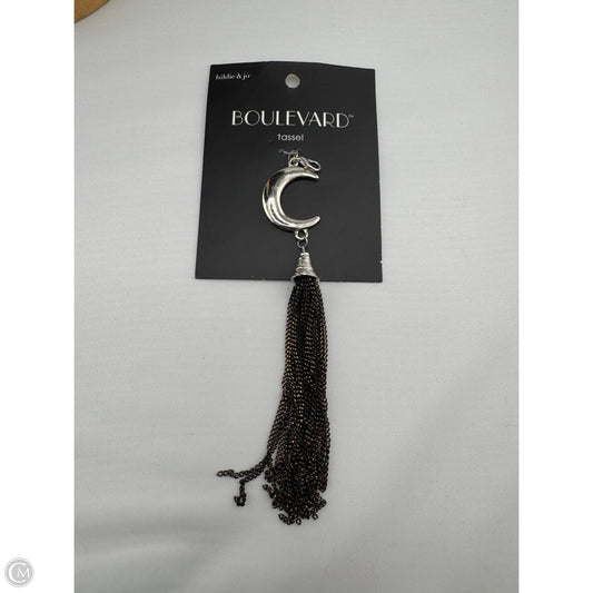 Accessory Label By Clothes Mentor, Size:
