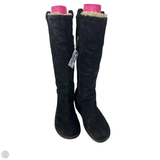 Boots Designer By Ugg In Black, Size: 7