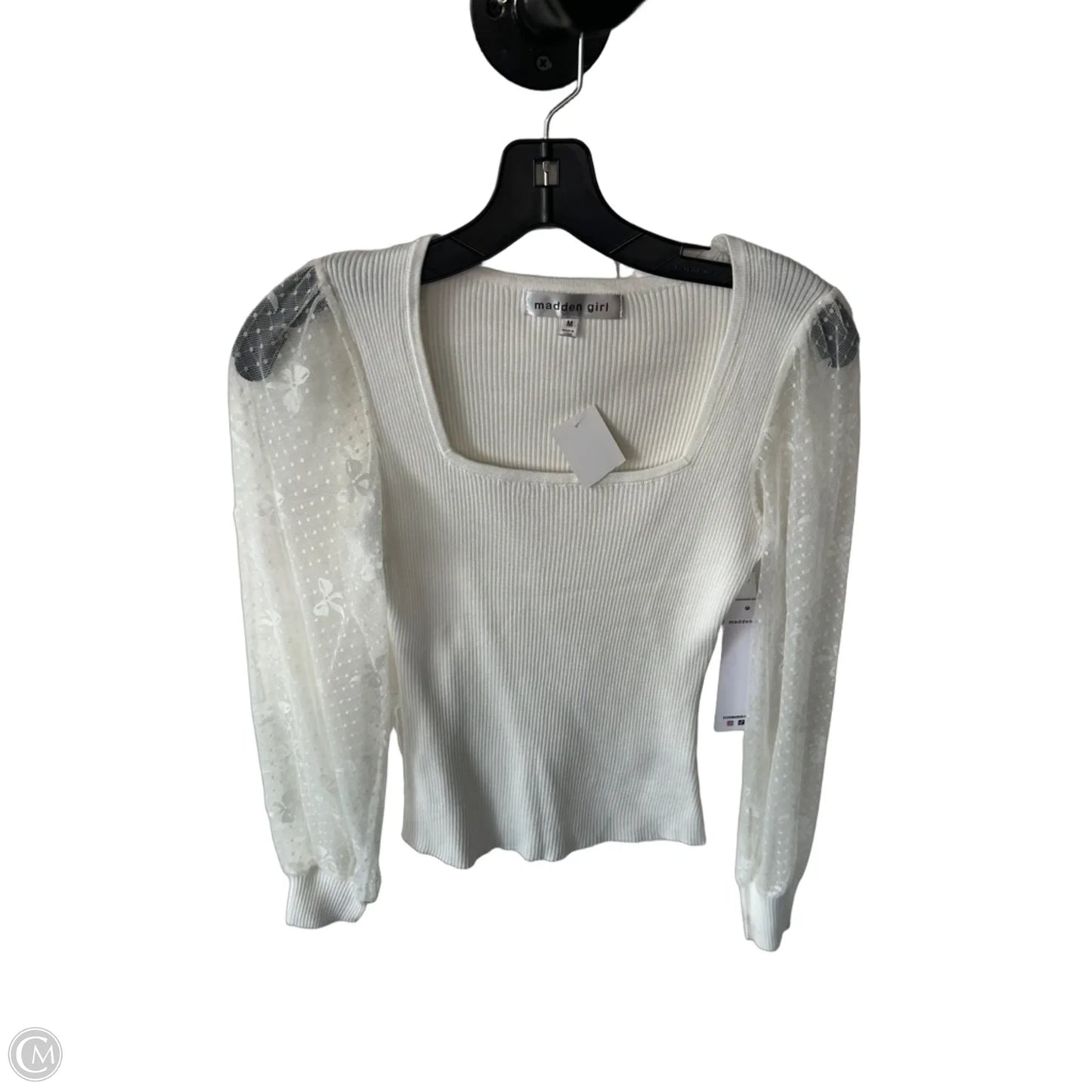 Top Long Sleeve By Madden Girl In Cream, Size: M
