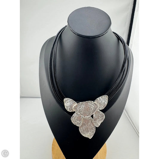 Necklace Statement By Milano